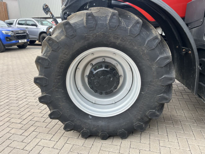 Case IH Puma 240 CVX AFS Connect w/ front linkage and front PTO, accuguide ready