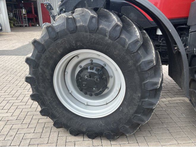 Case IH Puma 240 CVX AFS Connect w/ front linkage and front PTO, accuguide ready, reverse fan