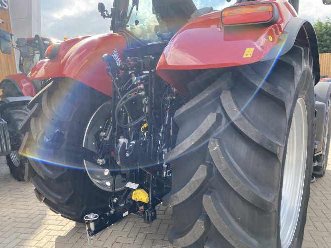 Case IH Puma 175CVX Front Linkage Accuguide Ready
