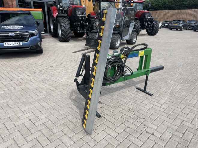 Kellfri Finger Bar loader mounted Hedge trimmer  27-HTFT-D JD Compact and Trima brackets