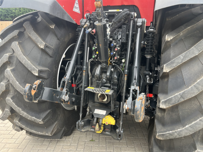Case IH Puma 240 CVX AFS Connect w/ front linkage and front PTO, accuguide ready, reverse fan