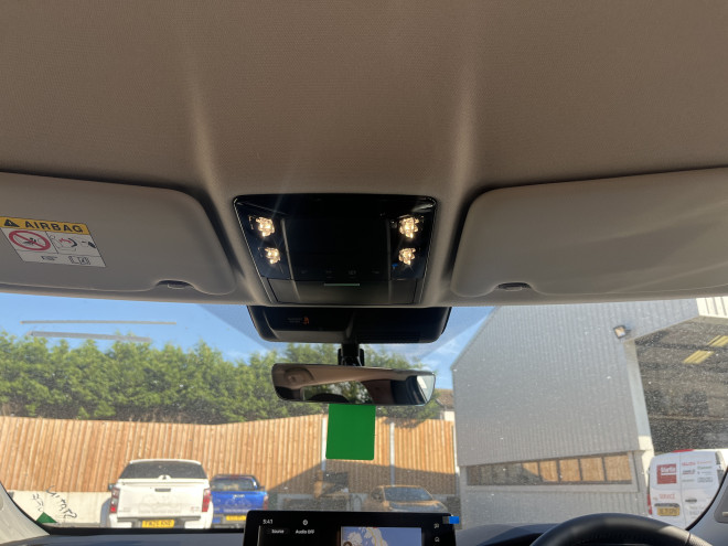 Mitsubishi Outlander Nativa PHEV Moonstone Grey