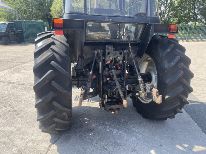 Case IH 4230 XL Plus 2WD