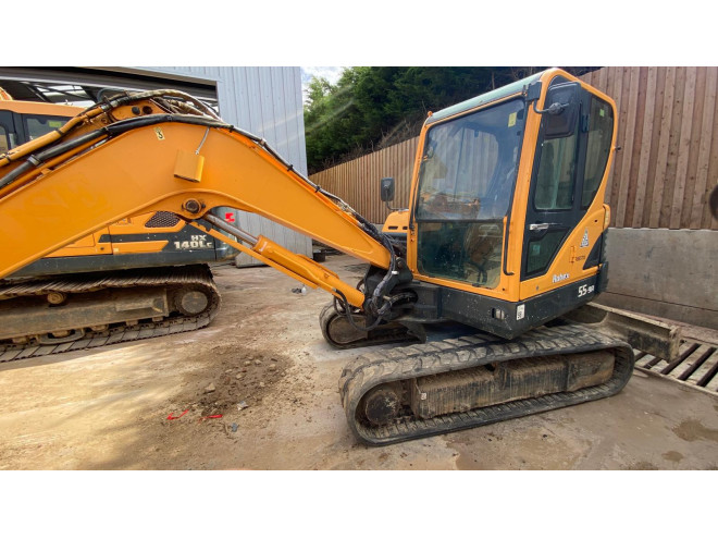 Hyundai 55-9A Excavator c/w 2 buckets
