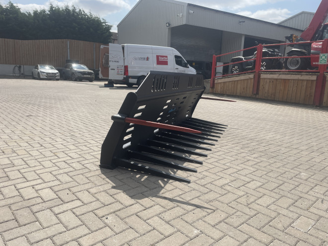 Abiljo 10' Muck Fork C/W Volvo headstock C/W Hardox Tines