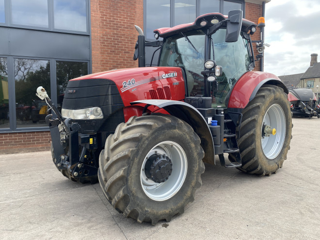 Case IH Puma 240 CVX C/W Front Linkage Accuguide ready