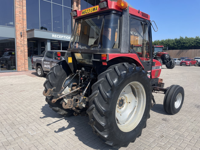 Case IH 4230 XL Plus 2WD