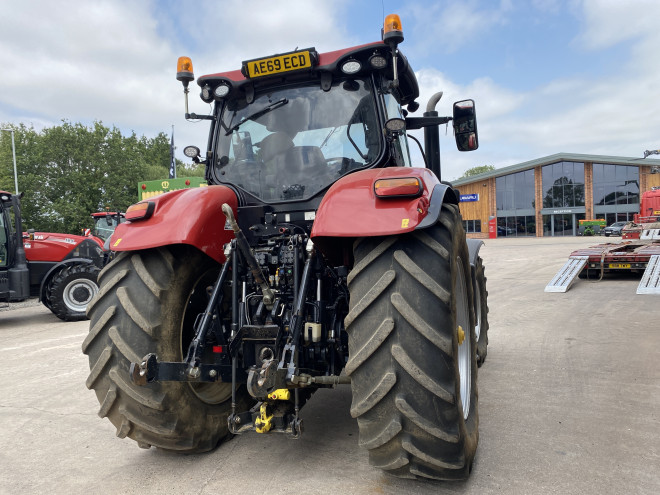 Case IH Puma 240 CVX C/W Front Linkage Accuguide ready