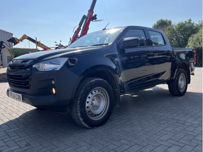 Isuzu D-Max Utility Double Cab Auto