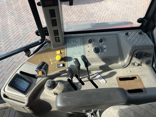 Case IH MXM 120 Pro