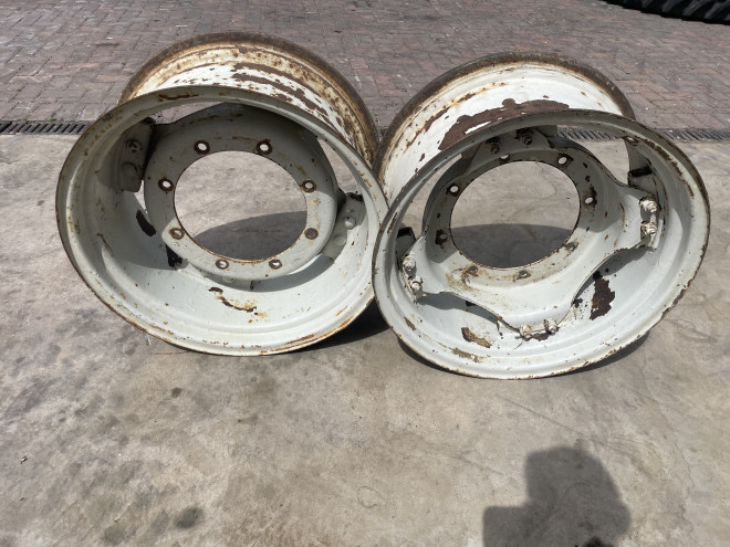 12x24 rims to suit New Holland And CaseIH