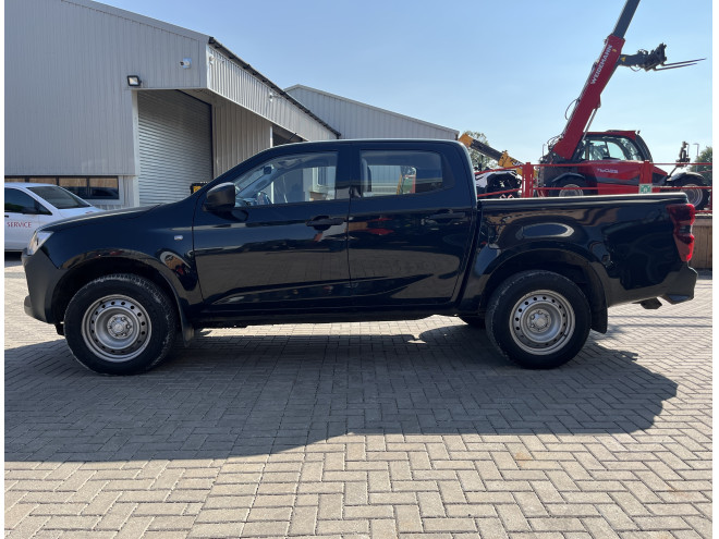Isuzu D-Max Utility Double Cab Auto