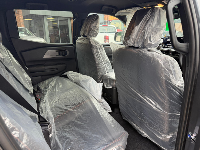 Mitsubishi L200 Barbarian 2.4 Auto Graphite Grey