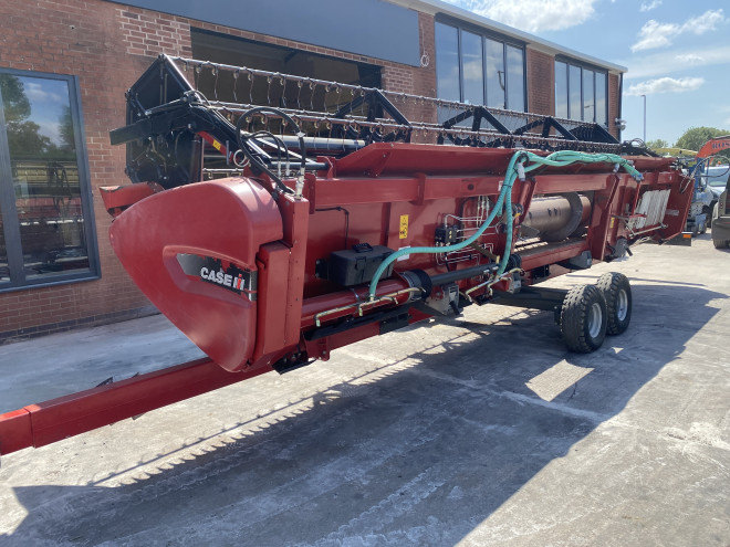 Case IH Axial Flow 7240 C/W 25' Header C/W Techneat seeder