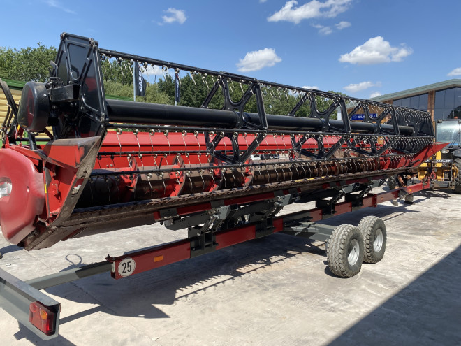 Case IH Axial Flow 7240 C/W 25' Header C/W Techneat seeder