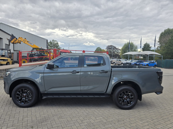 Isuzu DMAX V-Cross 2.2 Automatic Urban Moss