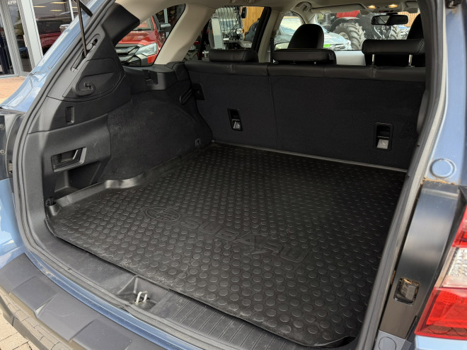 Subaru Outback 2.5i SE Premium 5dr Lineartronic