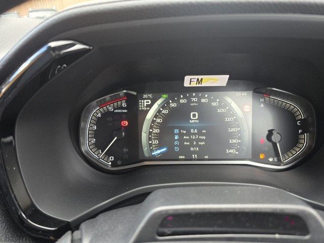 Isuzu DMAX V-Cross 2.2 Automatic Urban Moss