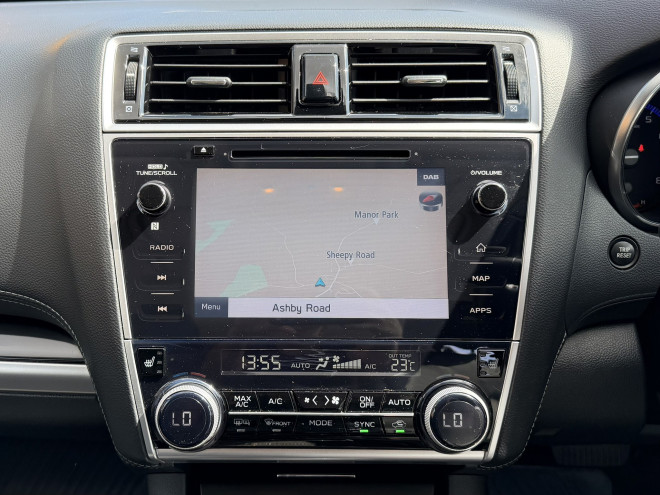 Subaru Outback 2.5i SE Premium 5dr Lineartronic