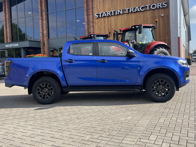 Isuzu D-Max V-Cross 2.2 Auto Biarritz Blue