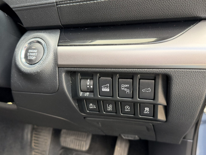 Subaru Outback 2.5i SE Premium 5dr Lineartronic