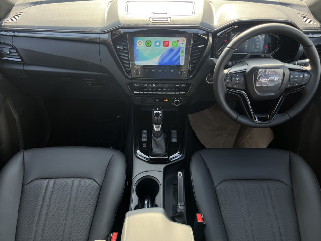 Isuzu D-Max V-Cross 2.2 Auto Obsidian Grey