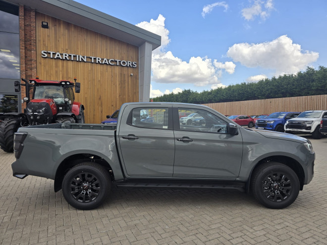 Isuzu DMAX V-Cross 2.2 Automatic Urban Moss