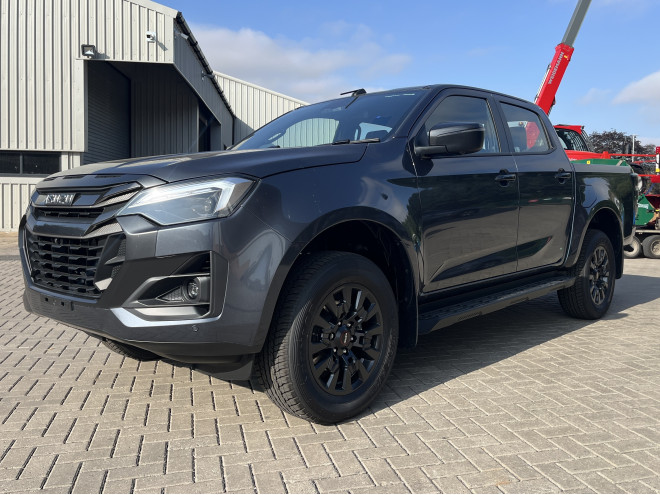 Isuzu D-Max V-Cross 2.2 Auto Obsidian Grey