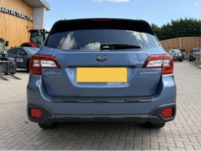 Subaru Outback 2.5i SE Premium 5dr Lineartronic