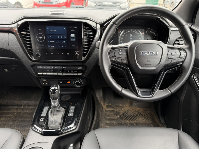 Isuzu D-max 1.9 Arctic Trucks AT35 Double Cab 4x4 Auto Mercury Silver