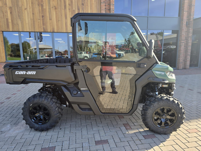 Can-Am SSV Traxter XU 64 HD9 BE ABS Green