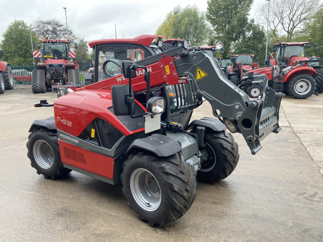 Weidemann T4512 Premium Euro Headstock c/w Pallet tines