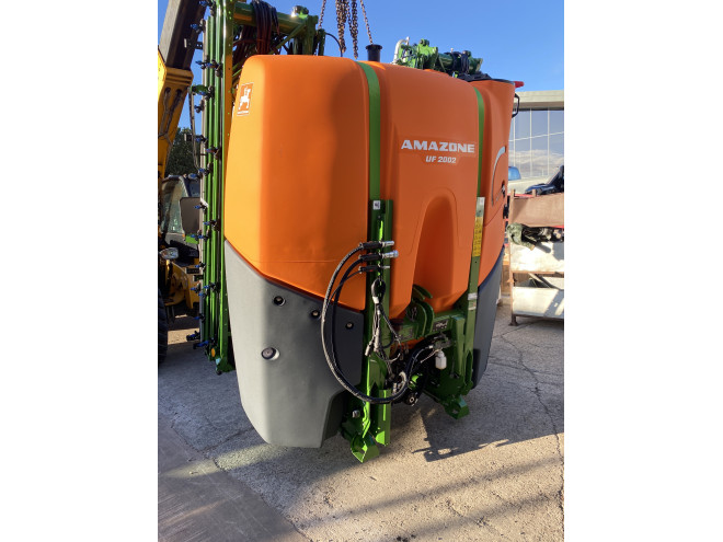 Amazone UF 2002 24M Iso Bus