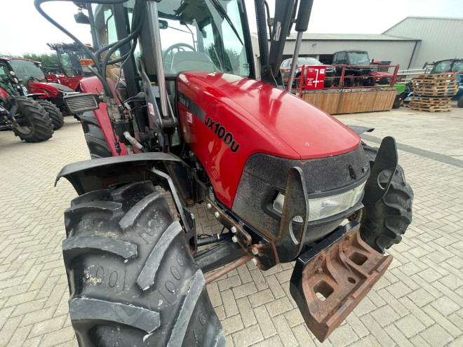 Case IH JXU 100 C/W Quicke Loader