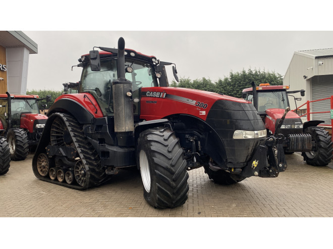 Case IH Magnum 380 CVX Rowtrac c/w front linkage