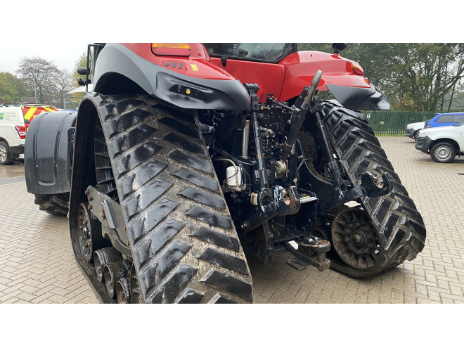 Case IH Magnum 380 CVX Rowtrac c/w front linkage