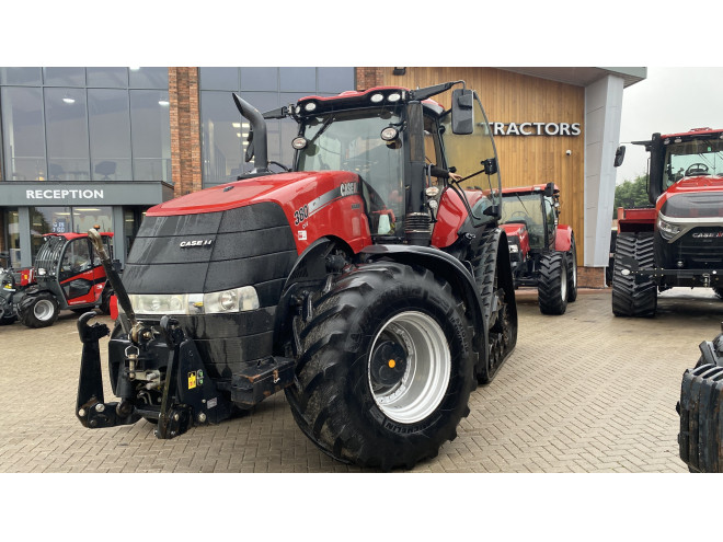 Case IH Magnum 380 CVX Rowtrac c/w front linkage
