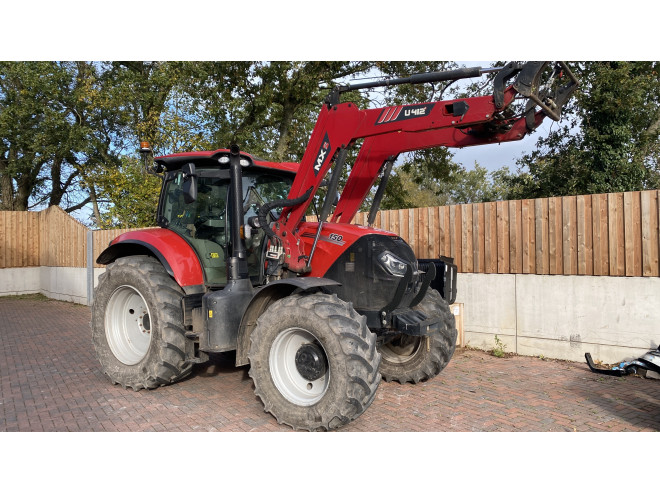 Case IH Puma 150 Multicontroller, C/W MXU412+ Loader