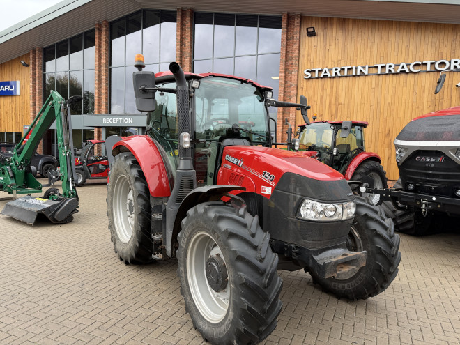 Case IH Luxxum 120 Cab Suspension