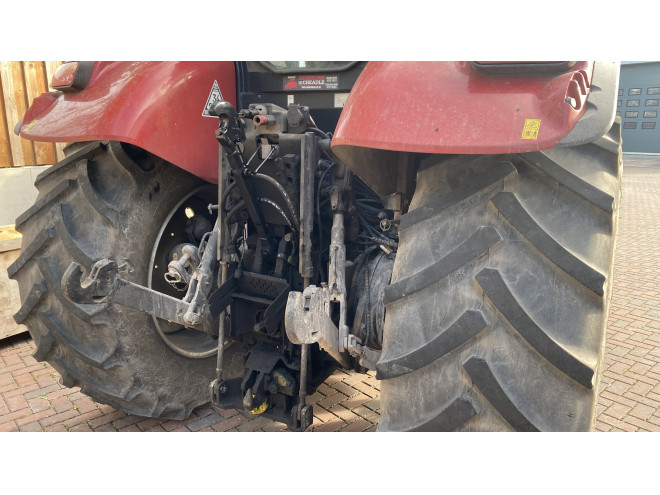 Case IH Puma 150 Multicontroller, C/W MXU412+ Loader